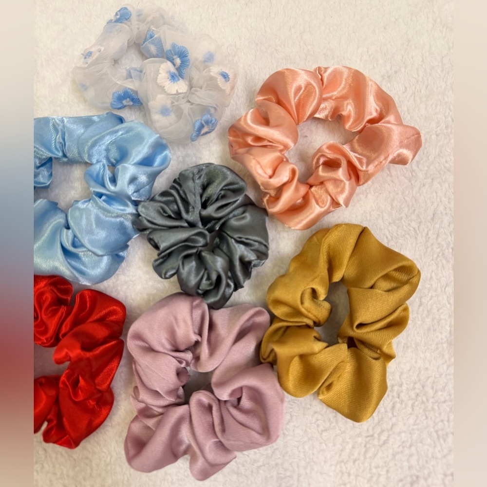 silky scrunchies bundle - Picture 3 of 3
